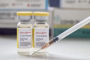 Corona Vaccine: जॉनसन एंड जॉनसन भी लाएगी बच्चों के लिए कोरोना वैक्सीन, सरकार से मांगी ये मंजूरी