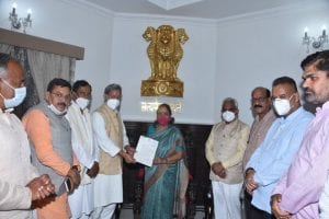 Uttarakhand: CM तीरथ सिंह रावत ने दिया इस्तीफा, आज भाजपा विधानमंडल दल की बैठक