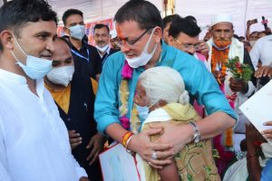 उत्तराखंड की धामी सरकार का एक महीना पूरा, आम लोगों से जुड़े फैसले लेकर पुष्कर सिंह ने जीता दिल