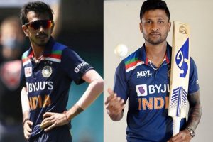 IND vs SL: टीम इंडिया पर जारी है कोरोना का कहर, क्रुणाल पंड्या के बाद युजवेंद्र चहल और कृष्णप्पा गौतम भी हुए पॉजिटिव