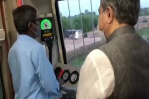 Gujarat: PM मोदी की तरह अनुशासन प्रिय, लेकिन अपने इस स्वभाव से हरदिल अजीज बन गए हैं रेल मंत्री अश्विनी वैष्णव