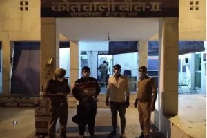 Greater Noida: OYO होटल में चल रहा था सैक्स रैकेट, पुलिस ने किया भंडाफोड़