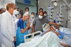 Kalyan Singh Health Update: कल्याण सिंह का स्वास्थ्य अस्थिर, हालचाल जानने पहुंचीं राज्यपाल आनंदीबेन