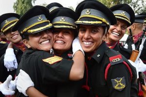 Indian Army: 75 साल बाद महिलाओं के लिए भारतीय सेना में प्रवेश को लेकर आई खुशखबरी, पहले स्थायी कमीशन को मिली मान्यता, अब NDA की परीक्षा में बैठने के लिए खुले दरवाजे