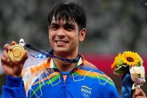 गोल्ड मेडल जीतने के बाद नीरज चोपड़ा ने कही ये बात, मिल्खा सिंह को किया पदक समर्पित