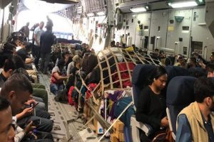 Indians Evacuated: काबुल में भारत के राजदूत समेत स्टाफ लौटा भारत, अब नागरिकों को निकालने की तैयारी