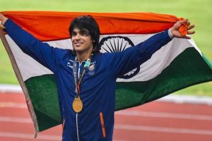 Tokyo Olympics: भारत की झोली में पहला स्वर्ण पदक, खुशी से झूमे देशवासी, नीरज चोपड़ा को दी बधाई