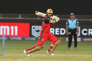 IPL 2021: मैक्सवेल की विस्फोटक पारी के दम पर आरसीबी ने राजस्थान को 7 विकेट से हराया