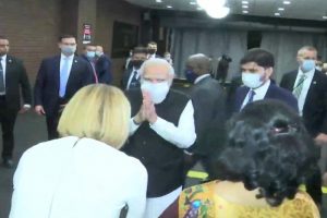 PM UNGA: न्यूयॉर्क में पीएम मोदी का जोरदार स्वागत, होटल के बाहर खड़े लोगों ने लगाए वंदे मातरम और भारत माता की जय के नारे