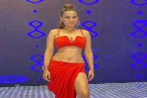 Video: ‘दो घूंट’ गाने पर Nia Sharma का धमाकेदार डांस