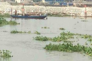 Bangladesh: तुराग नदी में नाव पलटने से 5 लोगों की मौत