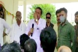 Madhya Pradesh: जब मंच से किसानों को संबोधित करते हुए रो पड़े कांग्रेस विधायक तरवर सिंह, वीडियो वायरल