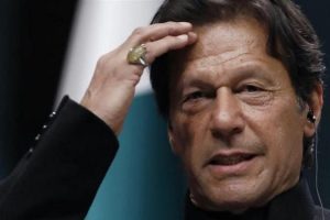 Pakistan: ‘पाकिस्तान में शोर है, इमरान खान चोर है’, जानिए आखिर क्यों कही जा रही ये बात