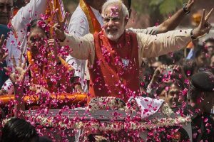 Survey: चुनावी राज्यों में नरेंद्र मोदी अब भी प्रधानमंत्री पद के लिए पहली पसंद, जानें राहुल-केजरीवाल का क्या है हाल