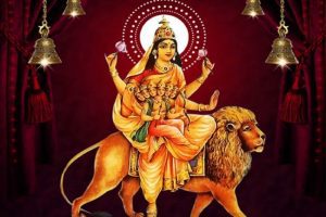Shardiya Navratri 2021: नवरात्रि के चौथे दिन स्कंदमाता की पूजा, जानें क्या है पूजा का महत्व और पूजन विधि
