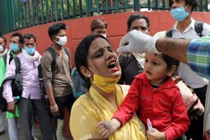 Uttar Pradesh: 72 जिलों में नहीं मिले नए संक्रमित, 3 जिलों में बस 3 नए मरीज मिले