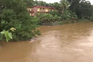 #KeralaFloods: केरल में भारी बारिश, तस्वीरें में देखें कुदरत का कहर