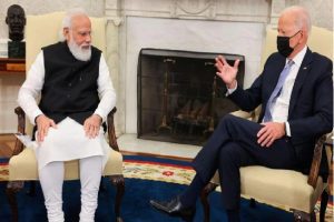 America: अमेरिकी सीनेटरों ने बाइडेन प्रशासन से रूसी हथियारों की खरीद के लिए भारत के खिलाफ प्रतिबंधों को हटाने का आग्रह किया