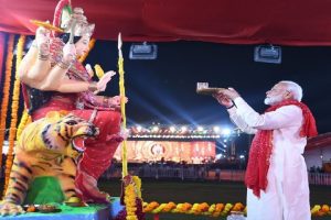 Navratri 2021: PM मोदी ने दी नवरात्रि की बधाई, कहा- सभी के जीवन में शक्ति, अच्छे स्वास्थ्य और समृद्धि का संचार हो