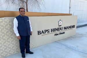 UAE: अबू धाबी के BAPS हिंदू मंदिर में शिला स्थापना कार्यक्रम का आयोजन, विजय रुपाणी बतौर मुख्य अतिथि हुए शामिल