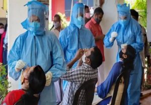 Delhi: दिल्ली में कोरोना के 24,383 नए मामले सामने, संक्रमण दर हुई 30.64 फीसदी