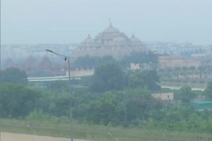 AQI: बेहद खराब स्थिति में पहुंचा दिल्ली की हवा का  स्तर, जल्द ही लग सकता है प्रदूषण का लॉकडाउन