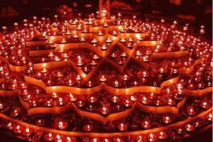 Dev Diwali 2021: देशभर में आज मनाई जा रही देव दिवाली, जानिए क्या है महत्व, क्यों किया जाता है दीपदान