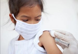 Good News: मार्च से देश में शुरू हो सकता है 12 से 14 साल के बच्चों का वैक्सीनेशन, जानिए कौन सी वैक्सीन लगेगी