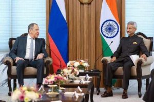 Meeting: विदेश मंत्री जयशंकर ने भारत-रूस संबंध को बताया अनूठा, रूसी समकक्ष से की द्विपक्षीय वार्ता