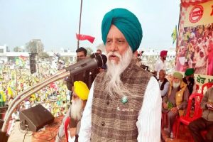 Punjab:  केजरीवाल की तरह दावा कर पंजाब की सियासत में उतरने जा रहा ये किसान नेता, पर क्या वादा करेंगे पूरा ?