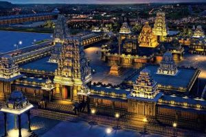 Yadadri Temple: राम मंदिर की तर्ज पर तेलंगाना में यदाद्री मंदिर तैयार, महलों से ज्यादा है इसकी भव्यता, 140 किलो सोना का हुआ इस्तेमाल