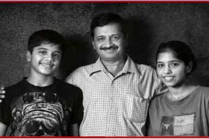 Harshita Kejriwal: पिता की तरह ही पढ़ाई और खेल दोनों में अव्वल हैं अरविंद केजरीवाल की बेटी हर्षिता, जानिए किन चीजों की हैं शौकीन