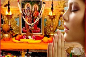 Astrology: पूजा करते समय आते हैं आंखों में आंसू?, जानें क्या हैं इनके सकारात्मक और नकारात्मक अर्थ?