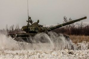 Russia Ukraine crisis: लौट रहे हैं यूक्रेन बॉर्डर पर तैनात रूसी सैनिक, जर्मनी की भूमिका से टल सकता है युद्ध!