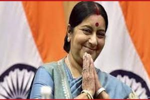 Sushma Swaraj Birthday: जानें, कैसे पुरुषवादी सियासत में सुषमा ने बनाई थी अपनी खास पहचान, पहली महिला CM बनकर रचा था इतिहास