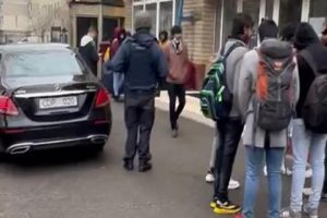 Ukrain Crisis: यूक्रेन के खारकीव में फंसे भारतीय छात्रों को निकालने का रास्ता साफ, सुरक्षित इलाके से जाने देने का रूस का एलान