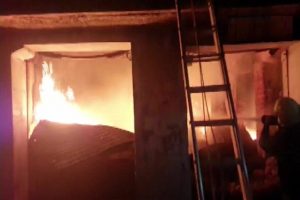 Hyderabad Fire: हैदराबाद के कबाड़ गोदाम में लगी भीषण आग, हादसे में जिंदा जले 11 मजदूर