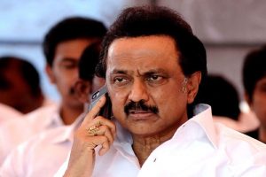 Tamil Nadu: स्टालिन की पार्टी के खिलाफ भड़का लोगों का गुस्सा, लोग कर रहे लड़कियों को DMK से बचाने की बात, जानें क्या है पूरा मामला