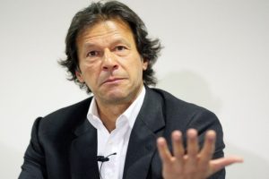 Pakistan: महंगाई पर घिरे पाक के पीएम इमरान खान का अजब-गजब जवाब, बोले- मैं कीमतें रोकने नहीं आया