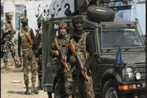 Jammu-Kashmir Encounter: आतंक के खिलाफ एक्शन जारी, जम्मू-कश्मीर में सुरक्षा बलों ने ढेर किए एक पाकिस्तानी समेत चार आतंकी