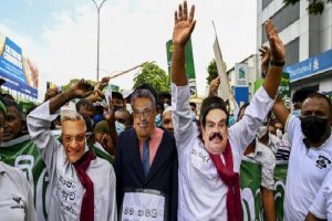 Inflation Woes: श्रीलंका में आपातकाल, महंगाई के खिलाफ हिंसा के बाद सरकार ने किया एलान