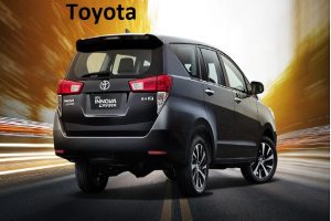 Toyota: टोयोटा के ग्राहकों को बड़ा झटका! कंपनी ने कर दिया ये ऐलान