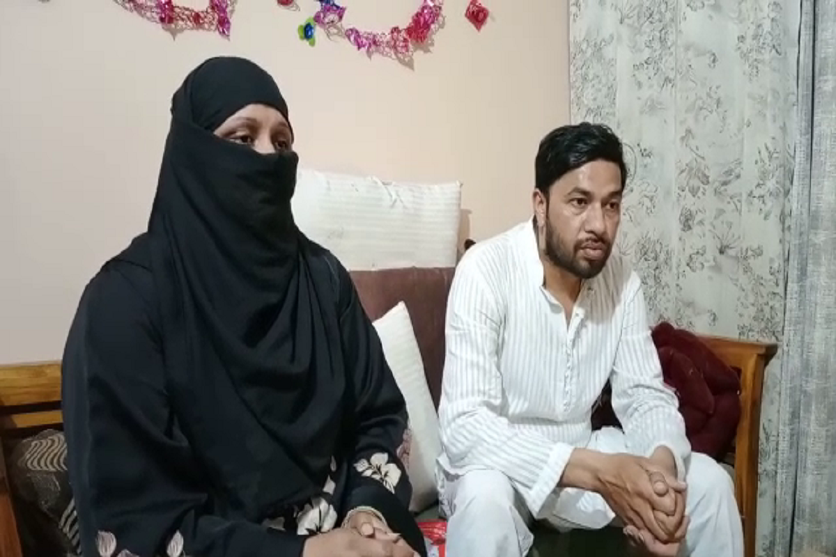 UP: मुस्लिम दंपत्ति ने इस्लाम छोड़ हिंदू धर्म अपनाने की जताई इच्छा, वीडियो जारी कर बताई वजह