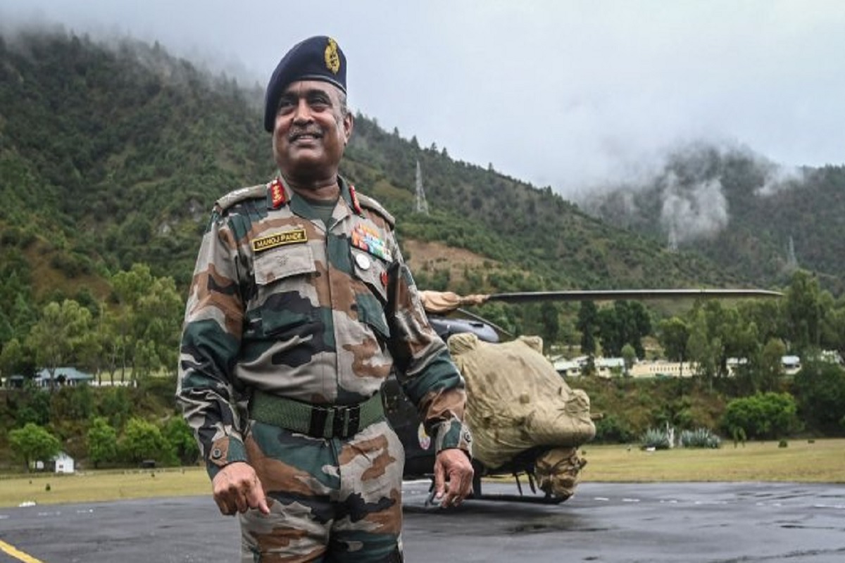 New Army Chief: ले. जनरल मनोज पांडे होंगे अगले आर्मी चीफ, पहली बार किसी इंजीनियर के हाथों में होगी सेना की कमान