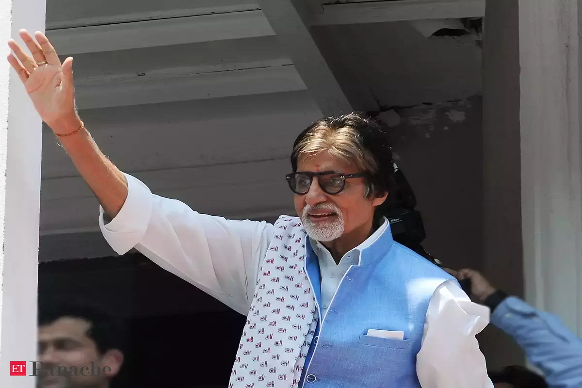 Amitabh Bachchan: जलसा गेट पर फिर से शुरू होगा मुलाकात का सिलसिला, बिग-बी ने ब्लॉग के जरिए दी जानकारी