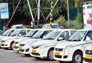 Delhi: दिल्ली वालों पर महंगाई की दोहरी मार, पेट्रोल-डीजल और CNG के दाम बढ़ने के बाद अब ऑटो-टैक्सी का बढ़ेगा किराया! 