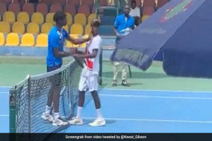 Viral Video: मैच हारने पर टेनिस खिलाड़ी ने अपने प्रतिद्वंद्वी को जड़ा थप्पड़, Shocked हुए लोग