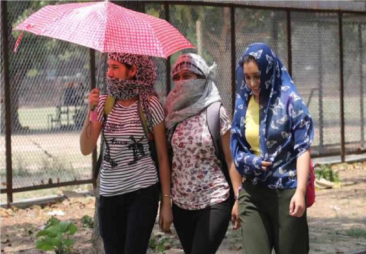 Heat Wave: भीषण गर्मी करेगी जीना बेहाल, दिल्ली में लू चलने की आशंका, ऑरेंज अलर्ट जारी