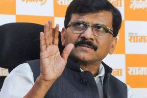Maharashtra Political Crisis: महाराष्ट्र की राजनीति में भूचाल, आज शाम भंग हो सकती है विधानसभा; संजय राउत ने दिए संकेत