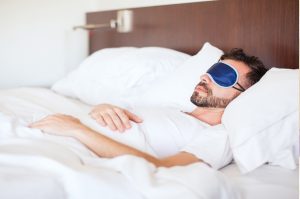 Health Tips: उम्र के हिसाब से जानिए कितने घंटे की नींद लेना है आपके लिए जरूरी